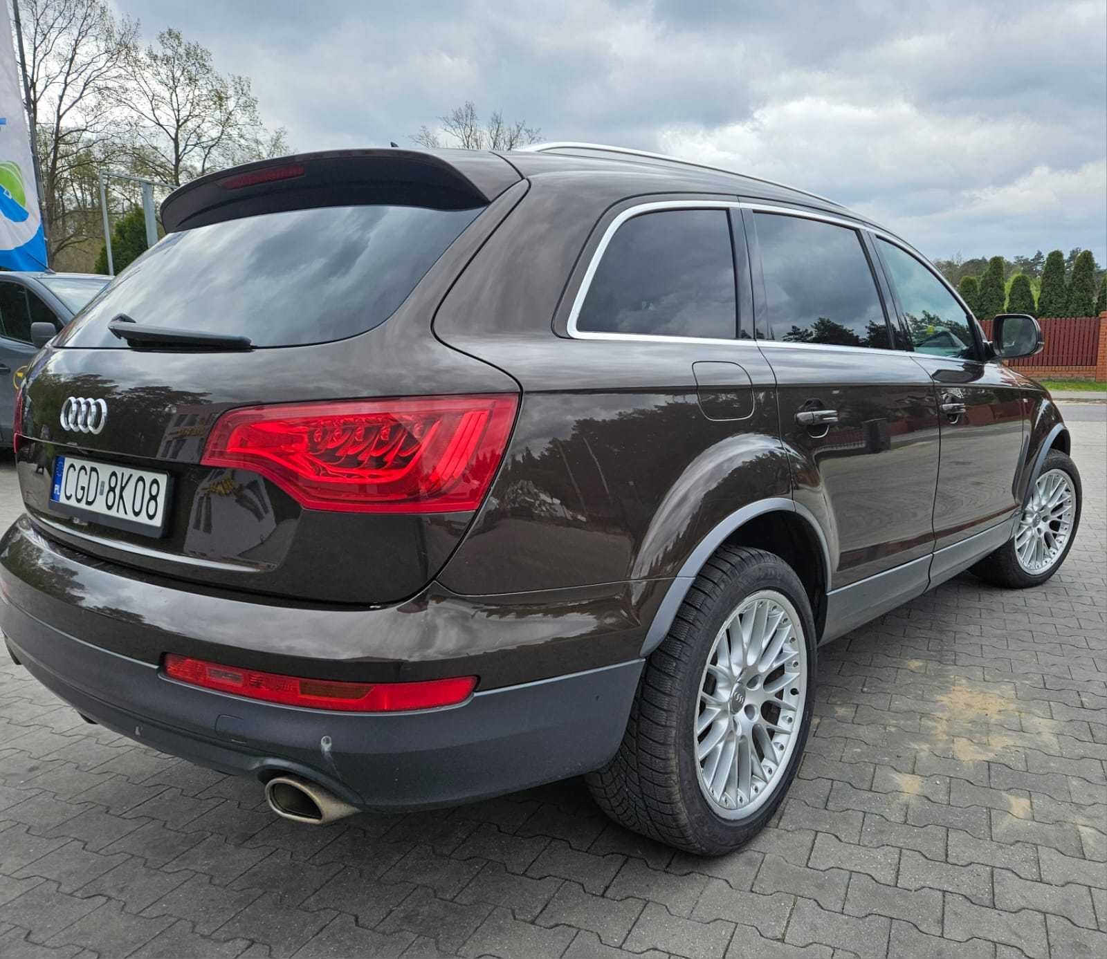 Sprzedam Audi Q7 w bardzo dobrym stanie