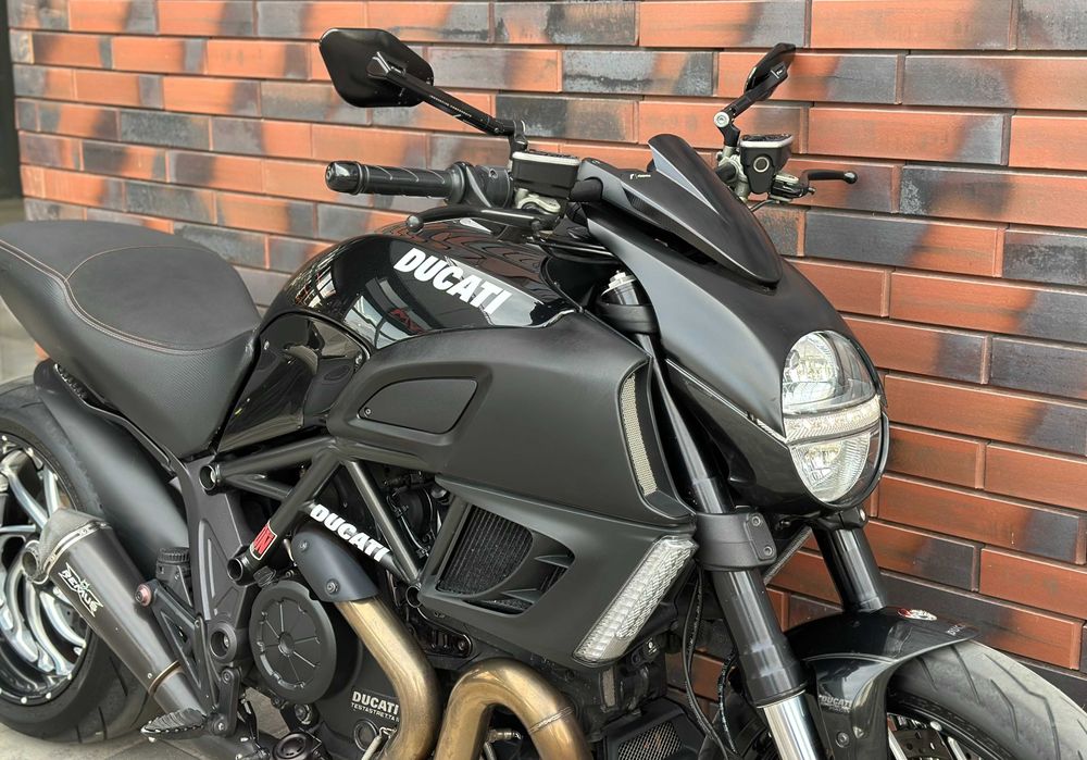 Ducati Diavel 1200 / 1260 Dark Performanse