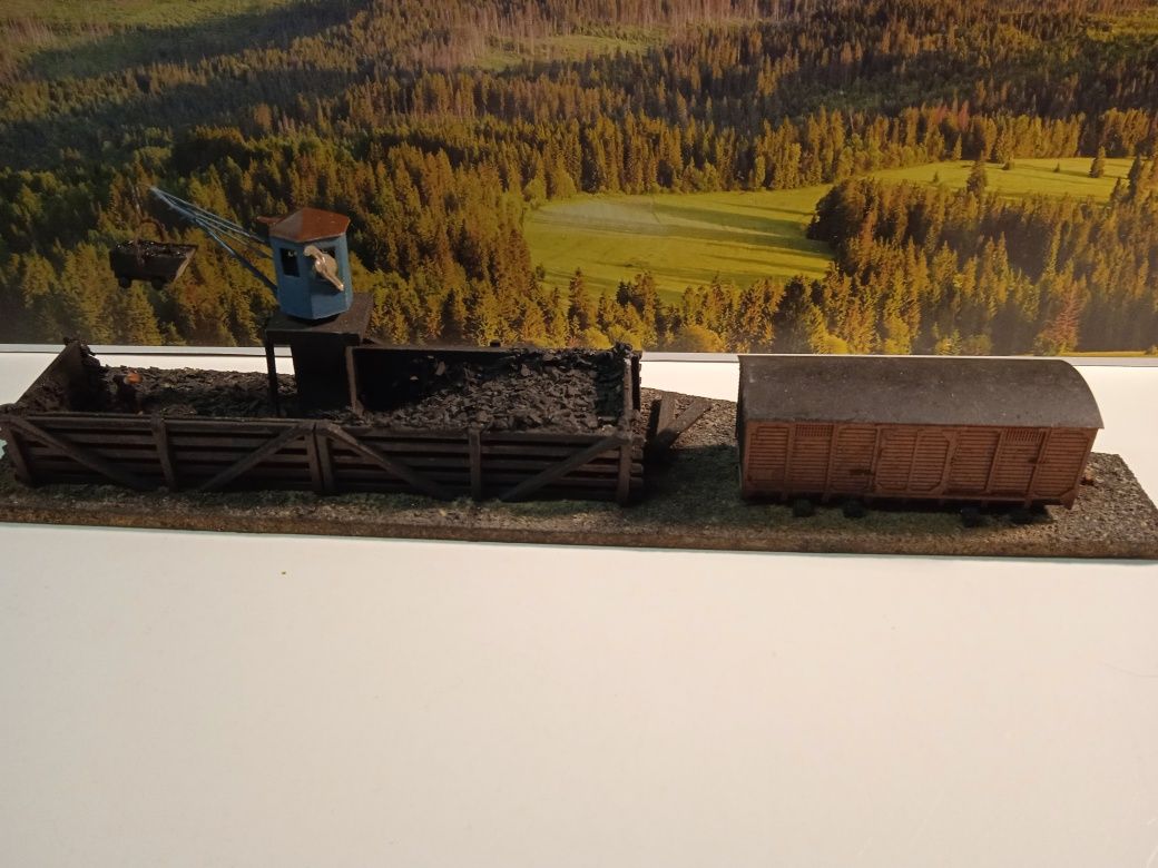 Kolejka TT - punkt nawęglania parowozów - diorama Temos Piko Zeuke BTT