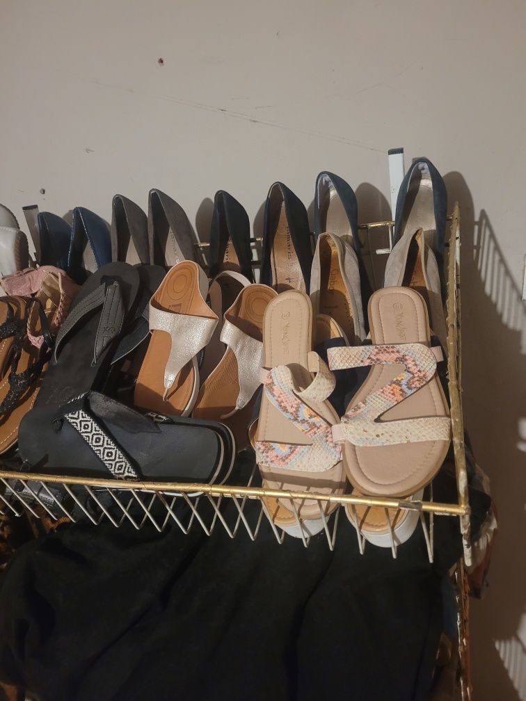 Buty damskie różne