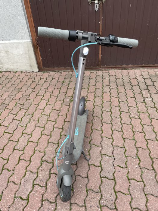 Motus Scooty 10 hulajnoga elektryczna