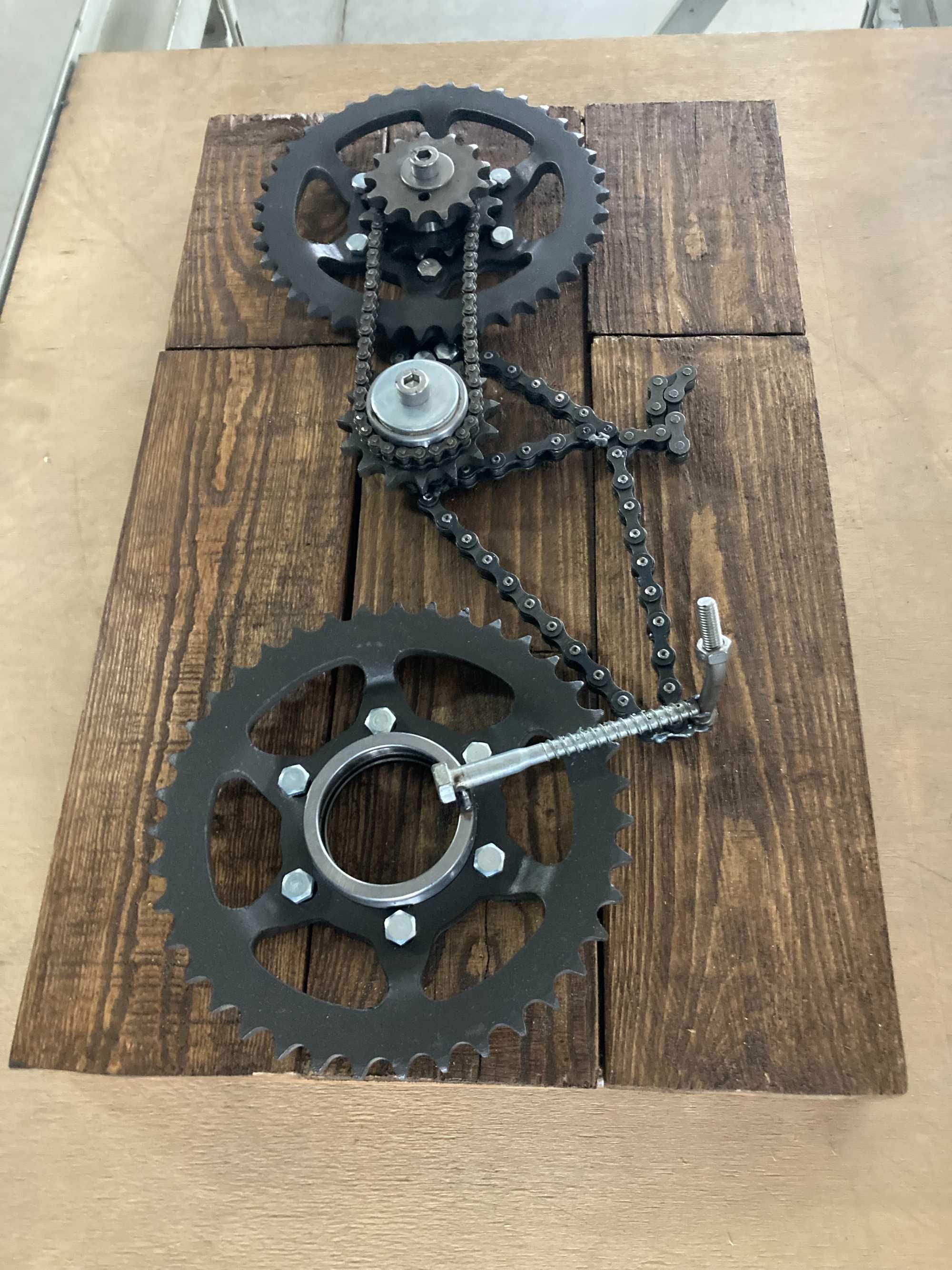Rower z zębatek i łańcucha [Metaloplastyka]