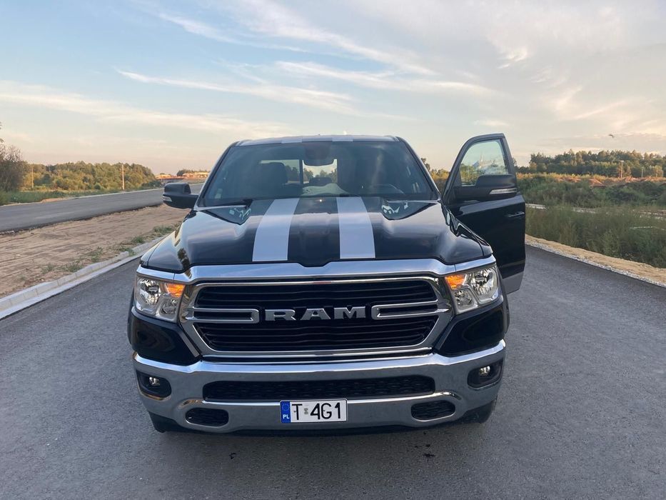 Dodge RAM Dodge RAM , jak nowy, HEMI plus LPG
