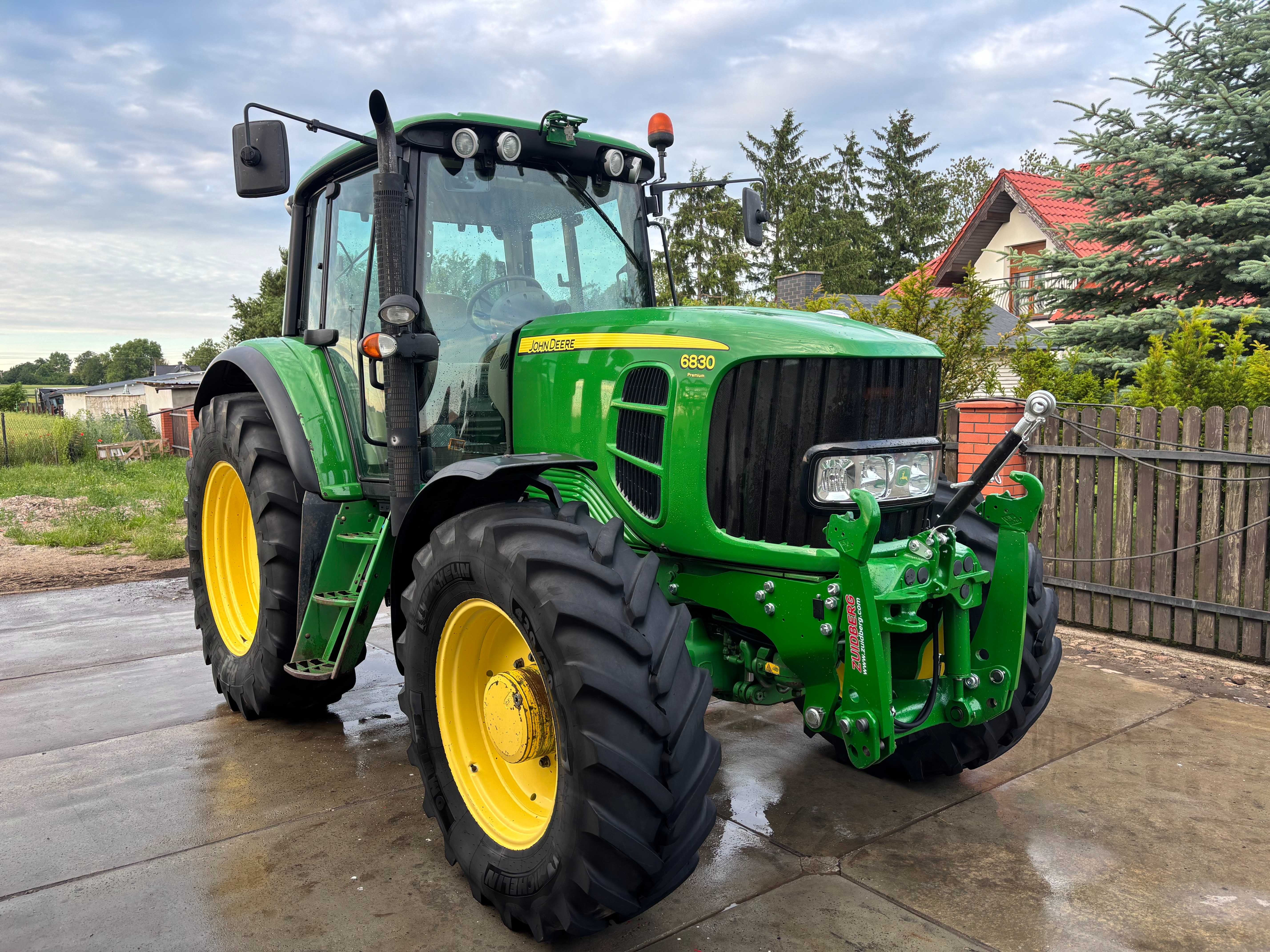 JOHN DEERE 6830 Pneumatyka, tls, tuz
