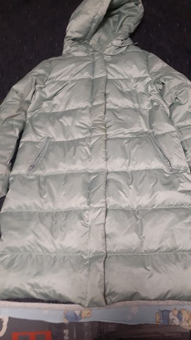 Продам пуховик в ідеальному стані