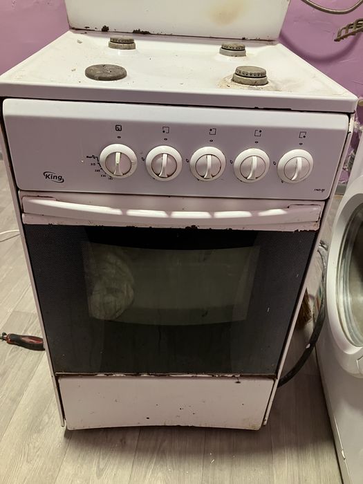 Продам плиту газову king (частично працює)