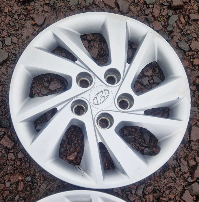 Kołpaki oryginalne Hyundai 5x114,3 15" Kpl.