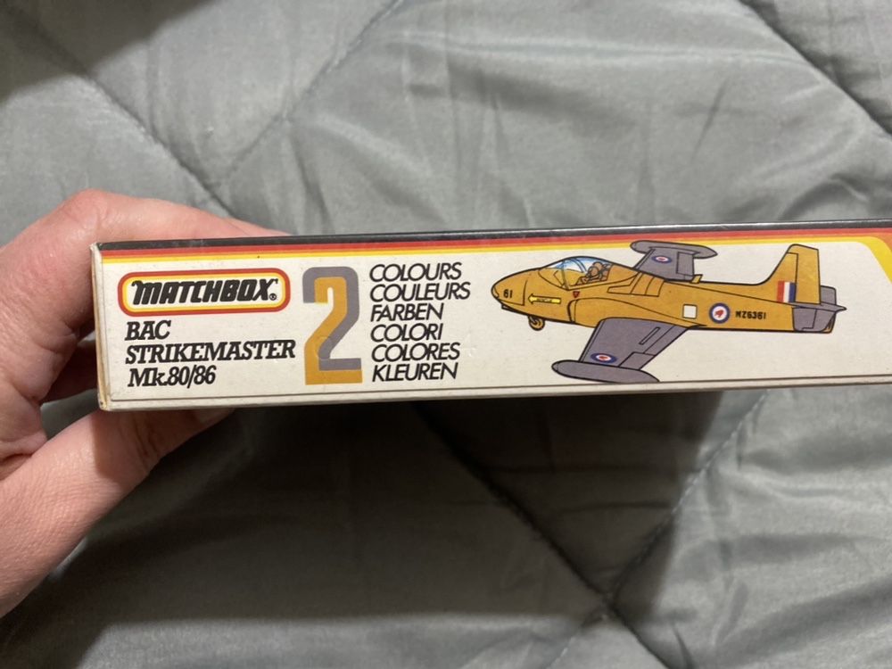 Avião Matchbox - Strikmaster mk.80/86 selado