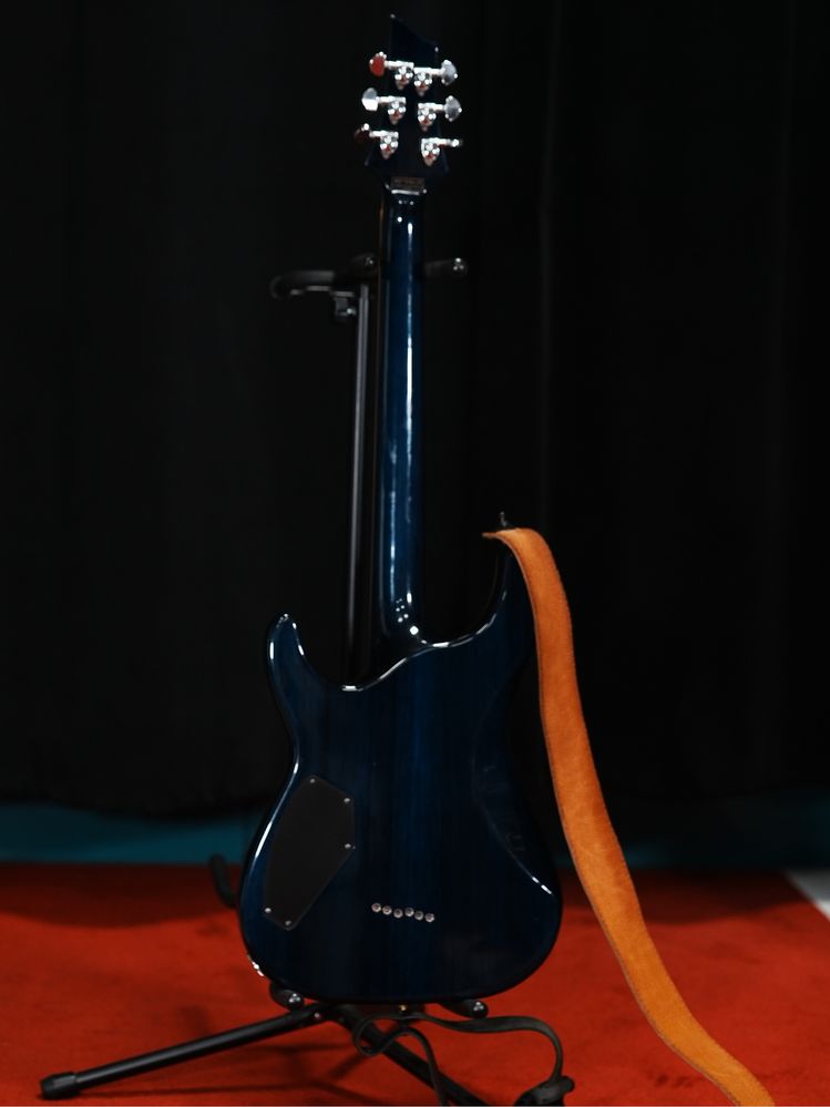 Gitara elektryczna Schecter C1+ Plus klucze grover piekny binding blu