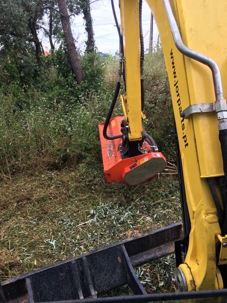 Girarectros Escavações e Terraplanagens LDA