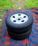 Felgi stalowe wraz z oponami 215/65 R16 ! Dacia Duster !