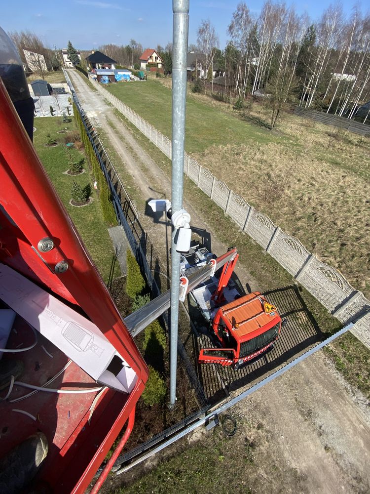 Usługi Podnosnikiem Koszowym - Zwyżka - 15 metrów . Elektryk