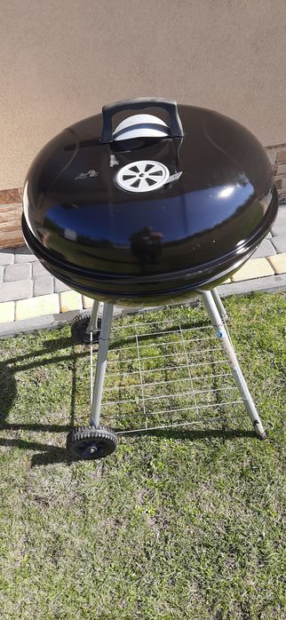 Grill ogrodowy okrągły