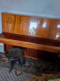 продам пианино Украина