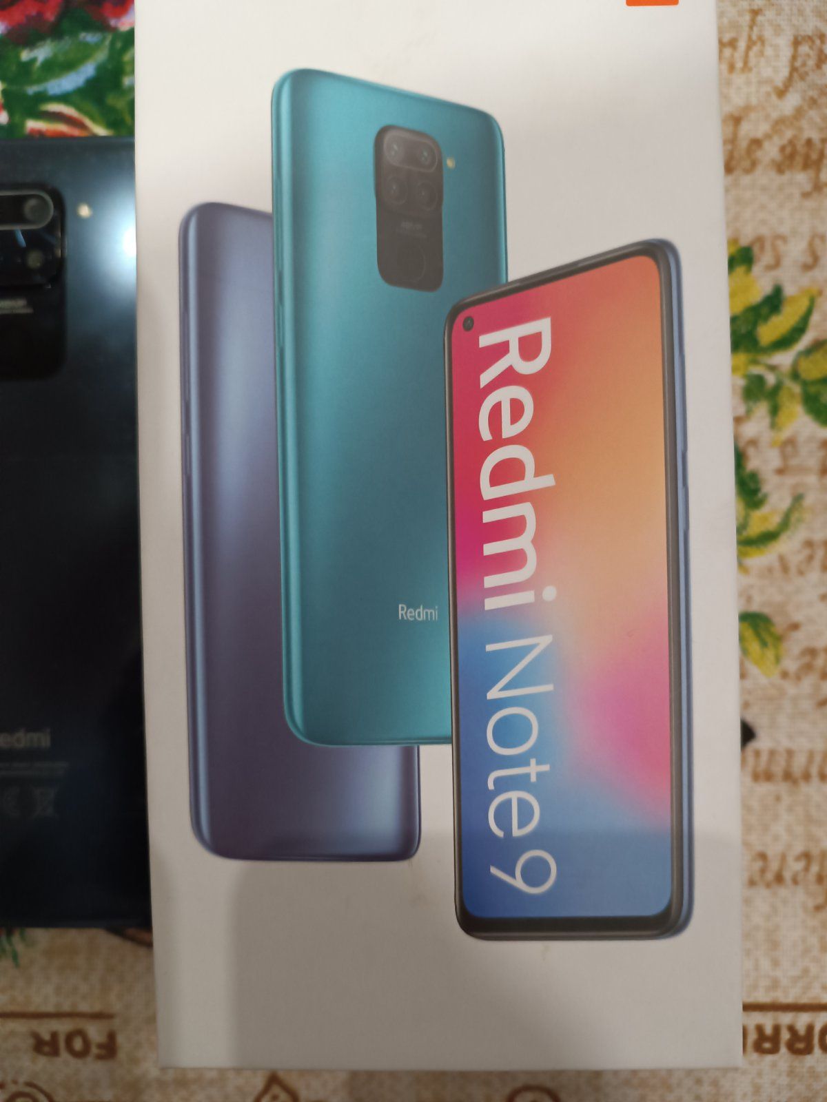 Продам телефон Redmi Note 9