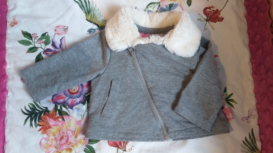Sweterek bluza z kożuszkiem