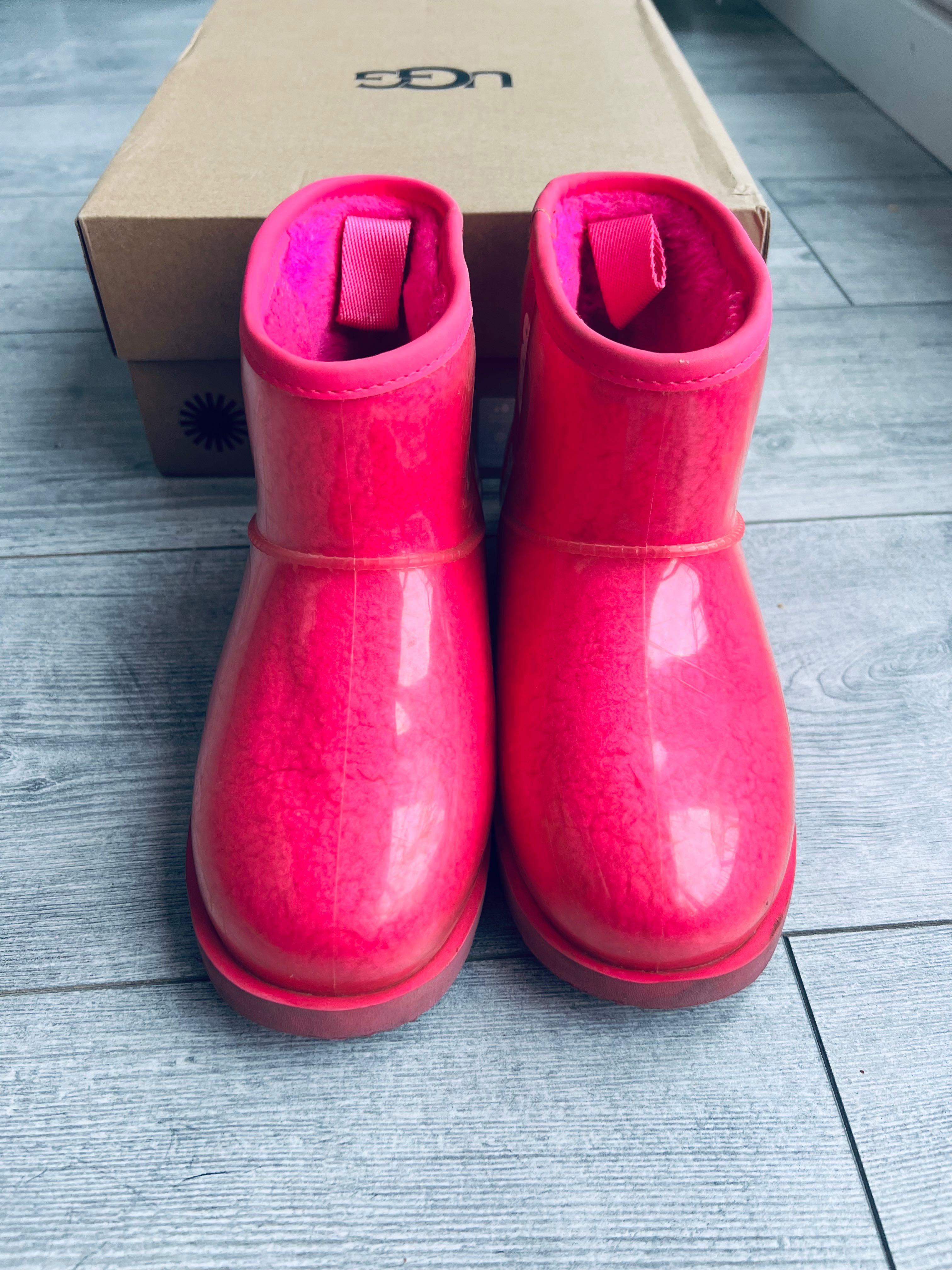 Ugg Clear Mini buty  dla dziewczynki r 35