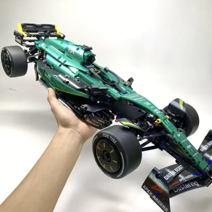 •НОВИНКА• Конструктор Technic Aston Martin F1 Астон Мартін Формула 1
