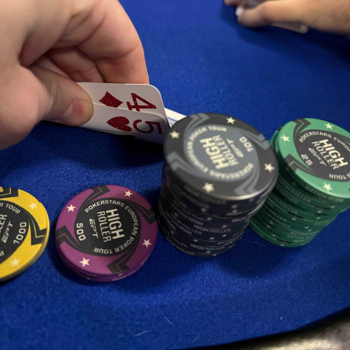 Покерний набір / покерні фішки EPT High Roller 300 шт