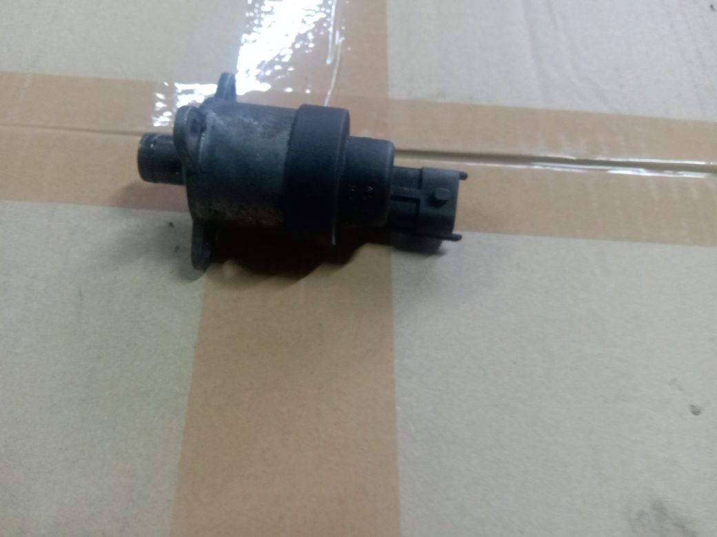 Regulator ciśnienia paliwa renault 1.9dci 2.2 dCi 2.5dci