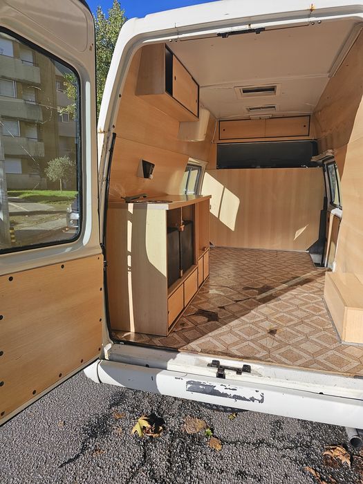 Autocaravana Ford transit 2.5 diesel