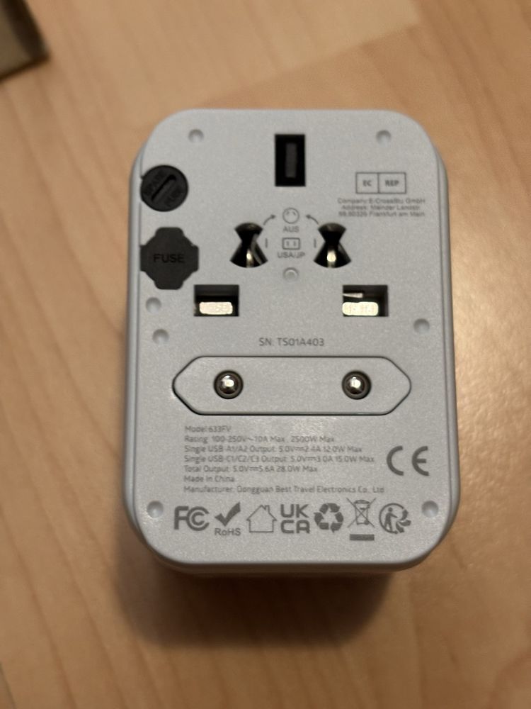 Ładowarka USB C podrozna, adapter TESSAN z 2 portami USB, 3 USB C