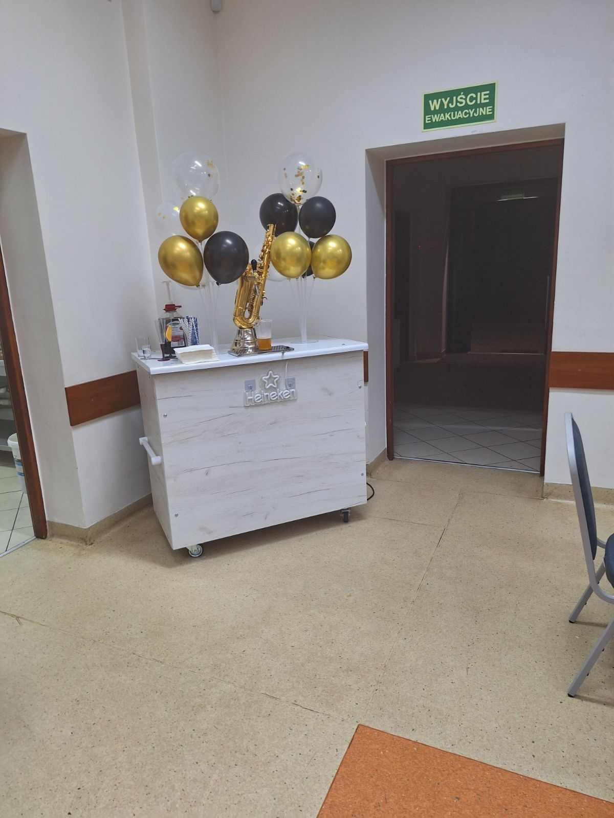 Rollbar do piwa i wina prosecco