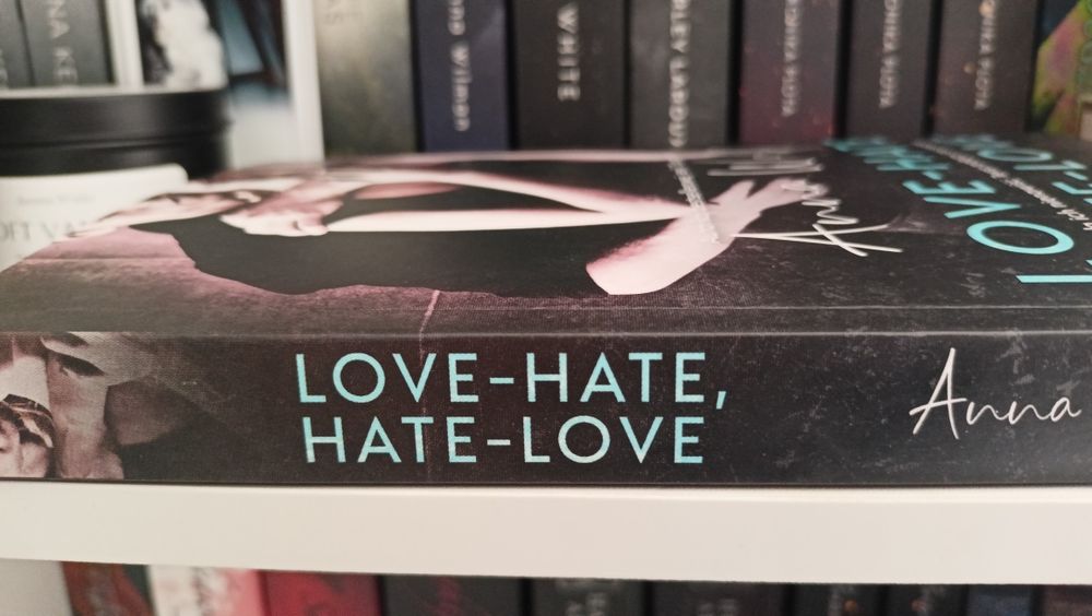 Love-Hate, Hate-Love; Anna Wolf
