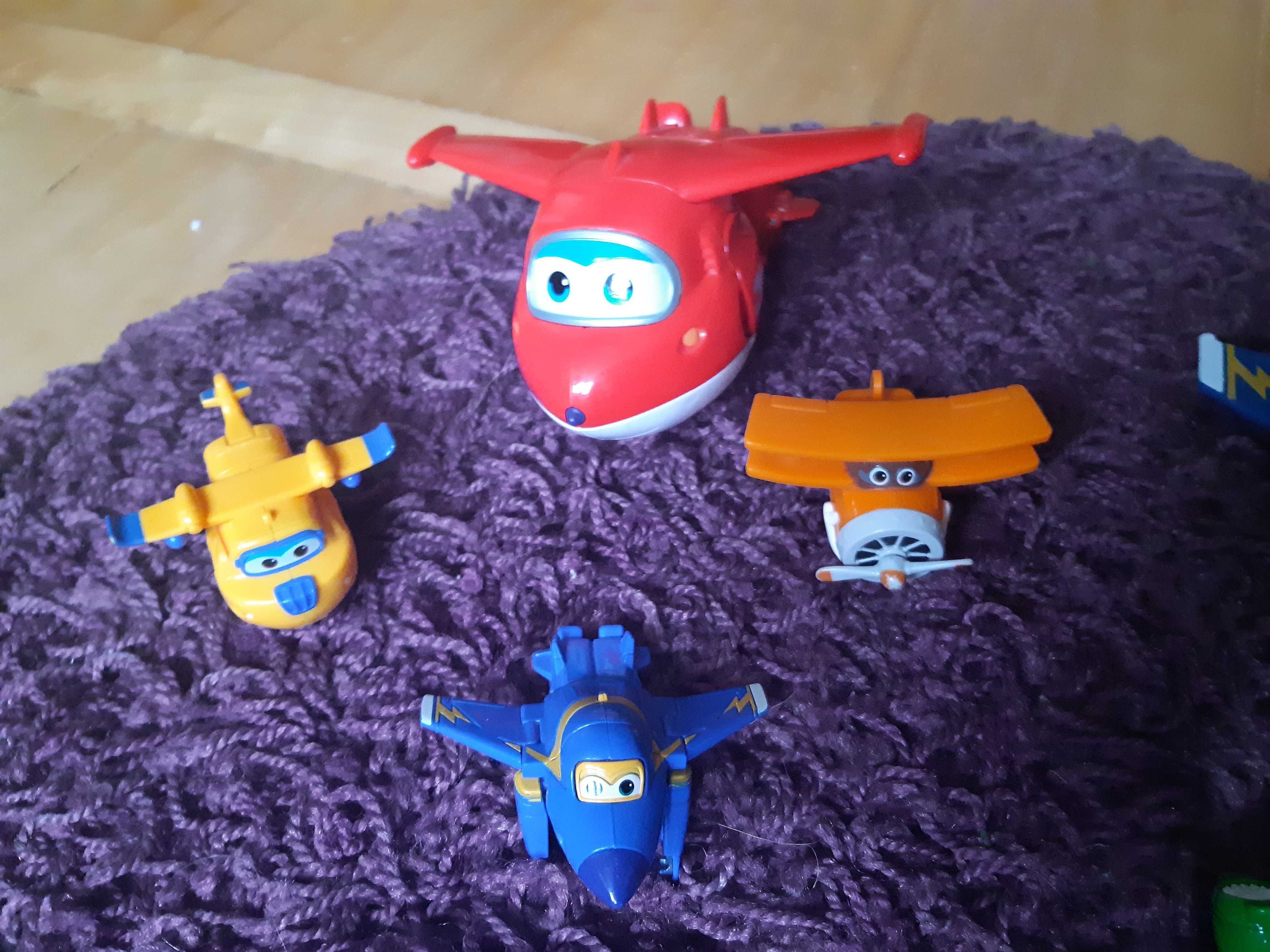 Super Wings - samoloty trasformujące gotowe do zabawy