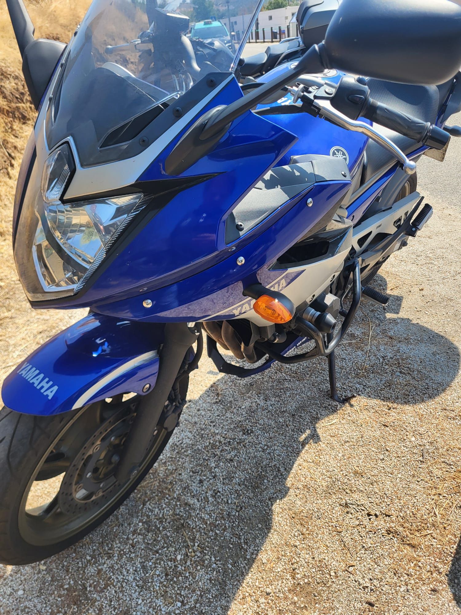 Yamaha XJ6 diversion impecável
