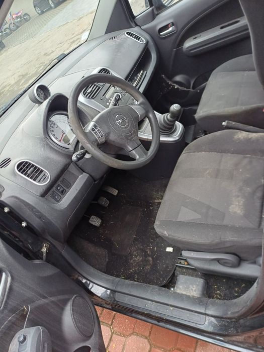Opel agila uszkodzona skrzynia