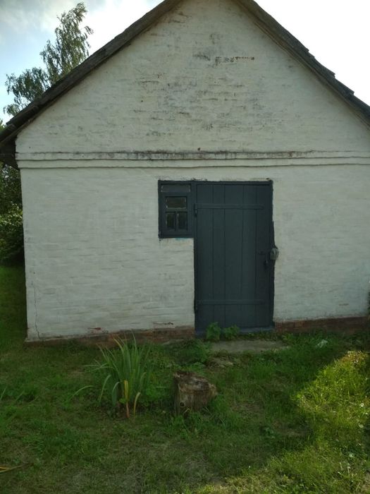 Продаю дом с огородом. Черниговская обл. Прилукский р.н. с.Полонки