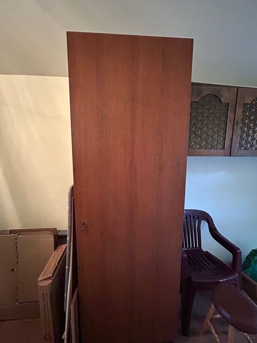 Szafa do pokoju lub przedpokoju