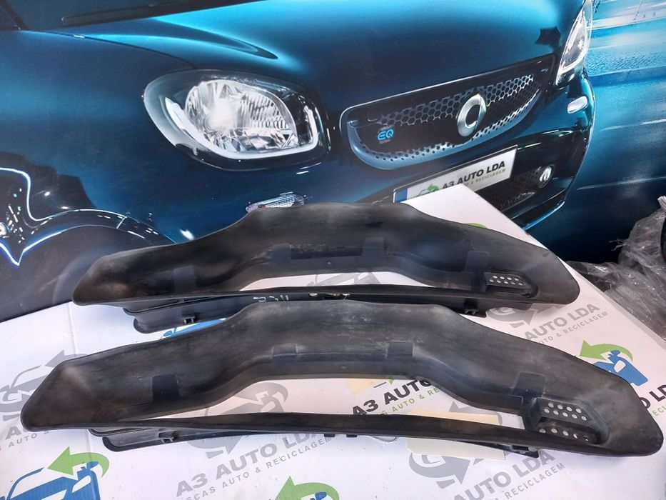 Entrada de ar para radiador Renault Clio 4