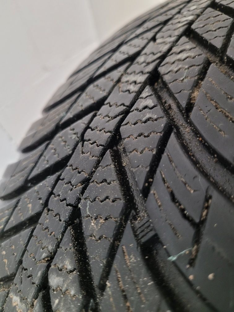 Koła Ford opony 215/60R16 felgi 5x108 czujniki kolpaki mondeo s-max