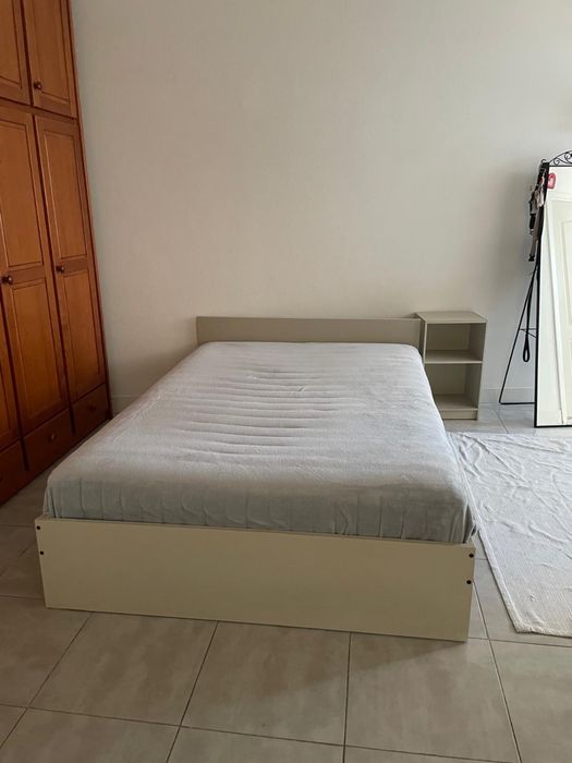 Cama casal MALM bege ikea
