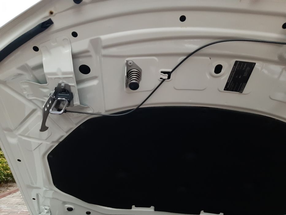 BMW X3 Подам автомобіль.  Авто не битий не фарбований на 100%.