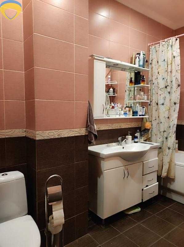 Квартира  110кв.м ул.Бреуса рядом со школой