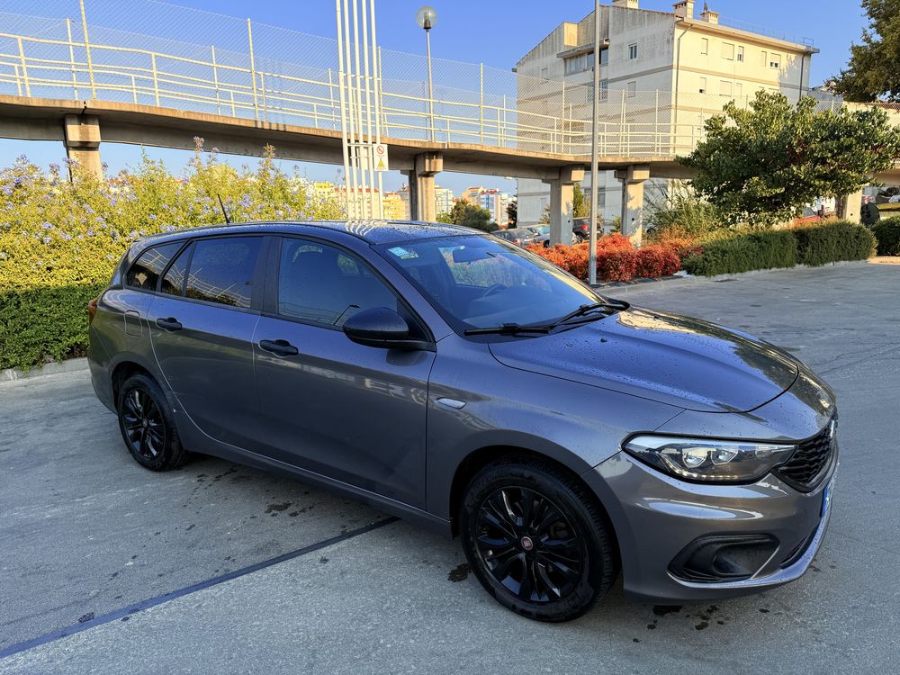 Fiat tipo station wagon 1.3M-Jet 2020
