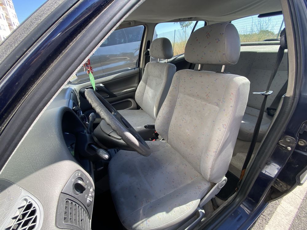 Volkswagen Polo 6N v1.6 5 portas