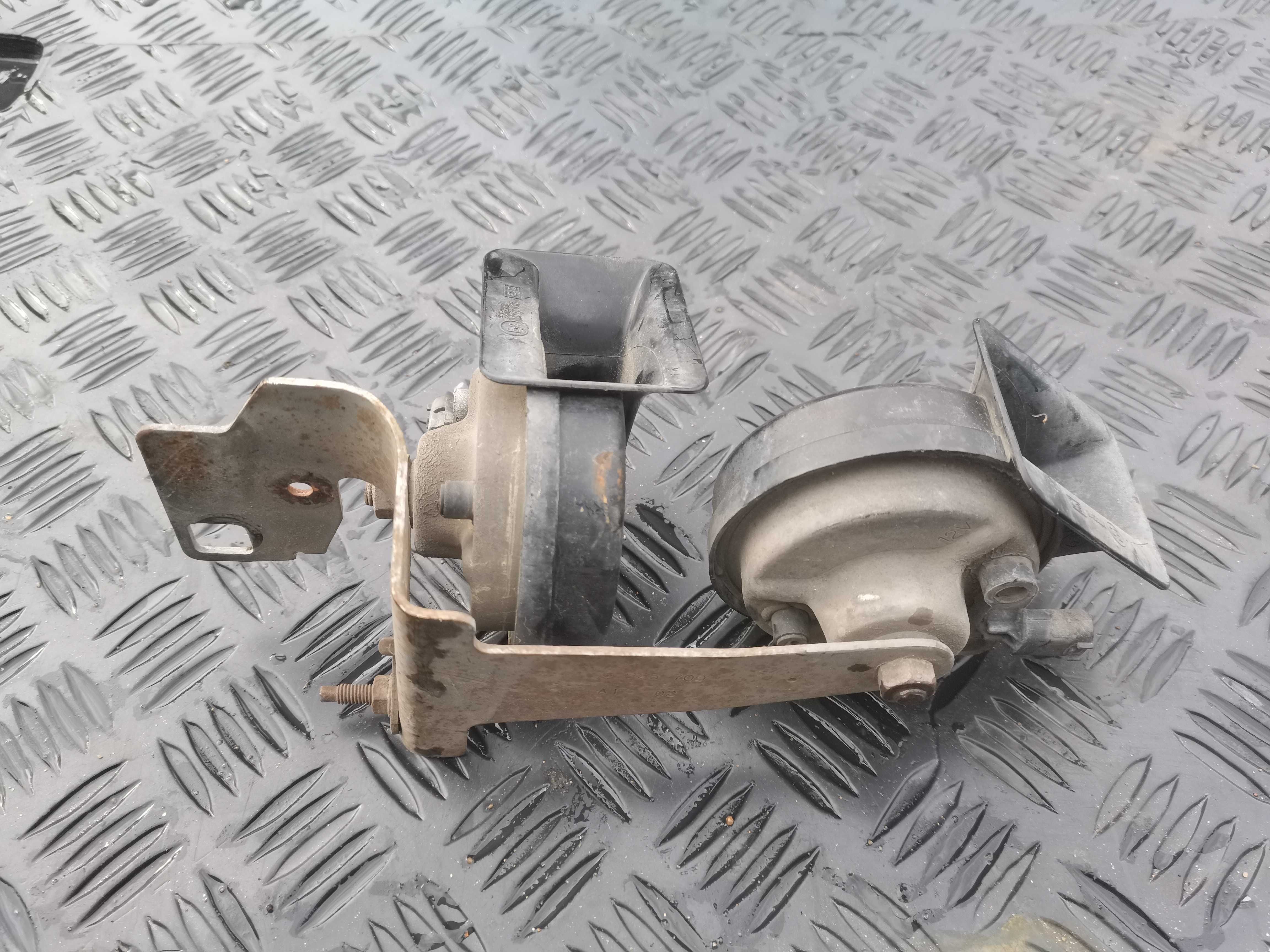 Klakson Sygnał Dźwiękowy BMW E60 E61