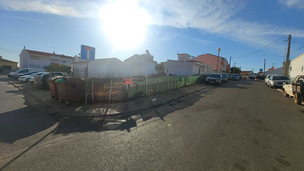 Lote de terreno para construção - sito em Companheira - Portimão