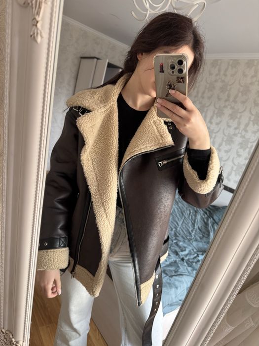 Дублянка Zara коричневого кольору