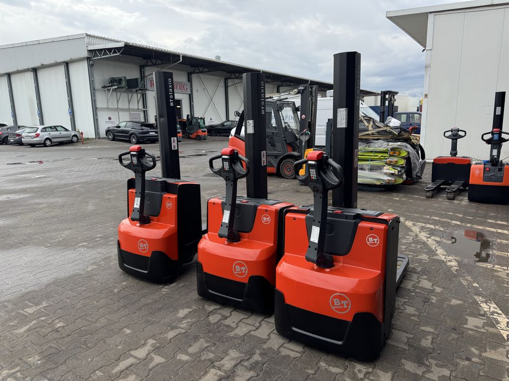Paleciak elektryczny Toyota BT 2019 r BT SWE 080 L 160 cm 800 kg wózek