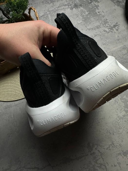 Кросівки ADIDAS Vent Climacool 40(2/3)