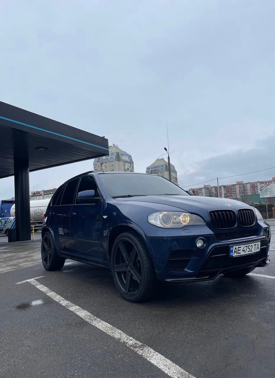 BMW x5 e70 2010 Рестайл