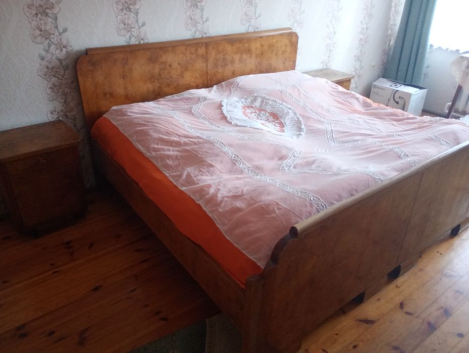 Sprzedam meble antyk (sypialnia)