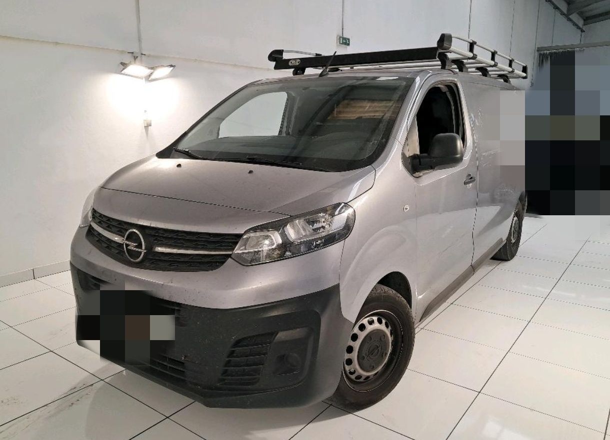 Opel Vivaro 1.5cdti, L2H1, 06/22, Nacional,49666kms! IVA DEDUTÍVEL