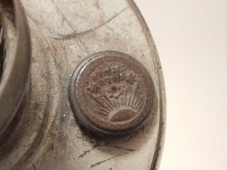 Lampa naftowa LAMPAGYAR Budapest HUNGARY antyk