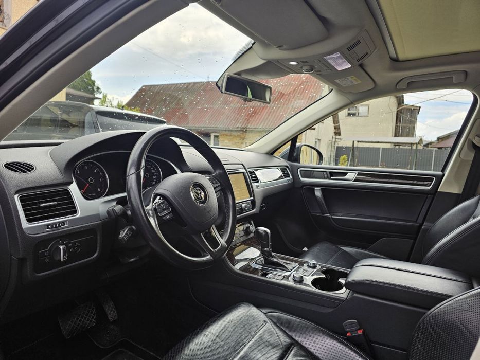 Volkswagen Touareg nf 2015